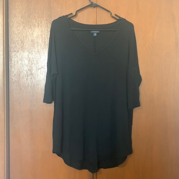 American Eagle - Quarter Sleeve Long Top - Size Small - Picture 1 of 3